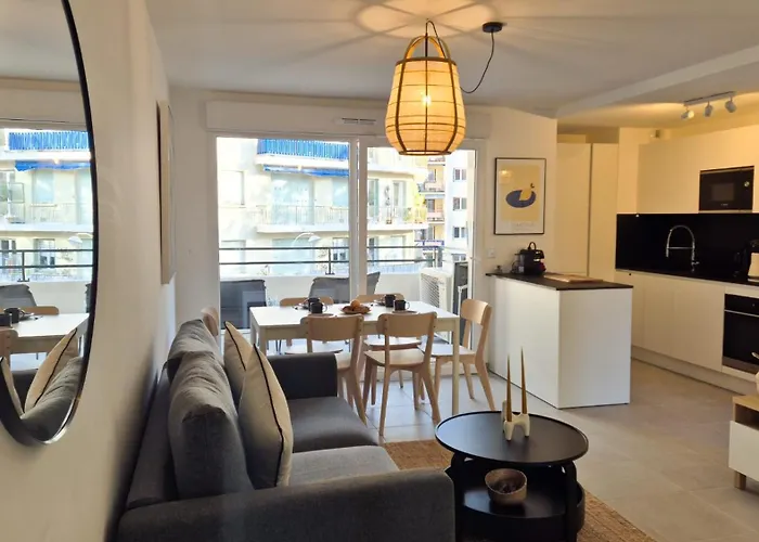 T3 Neuf Climatise Avec Parking A Appartement