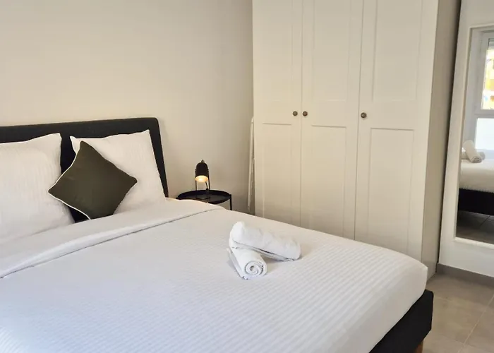 Appartement T3 Neuf Climatise Avec Parking A *