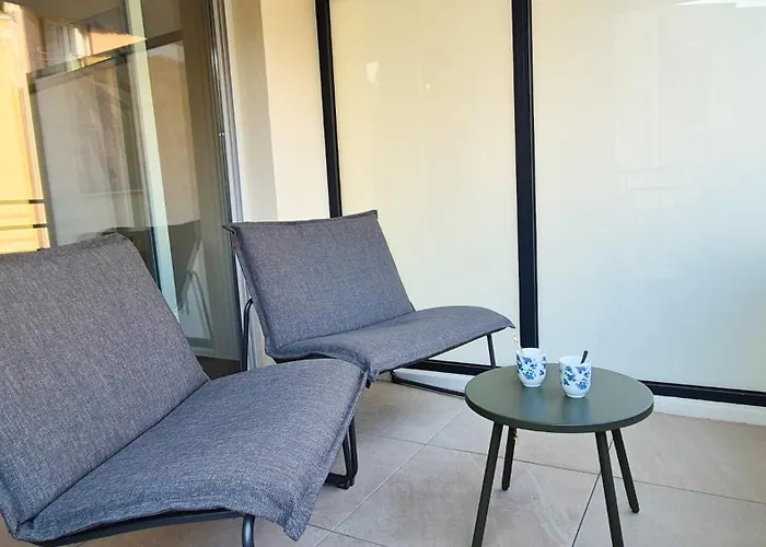 T3 Neuf Climatise Avec Parking A شقة *